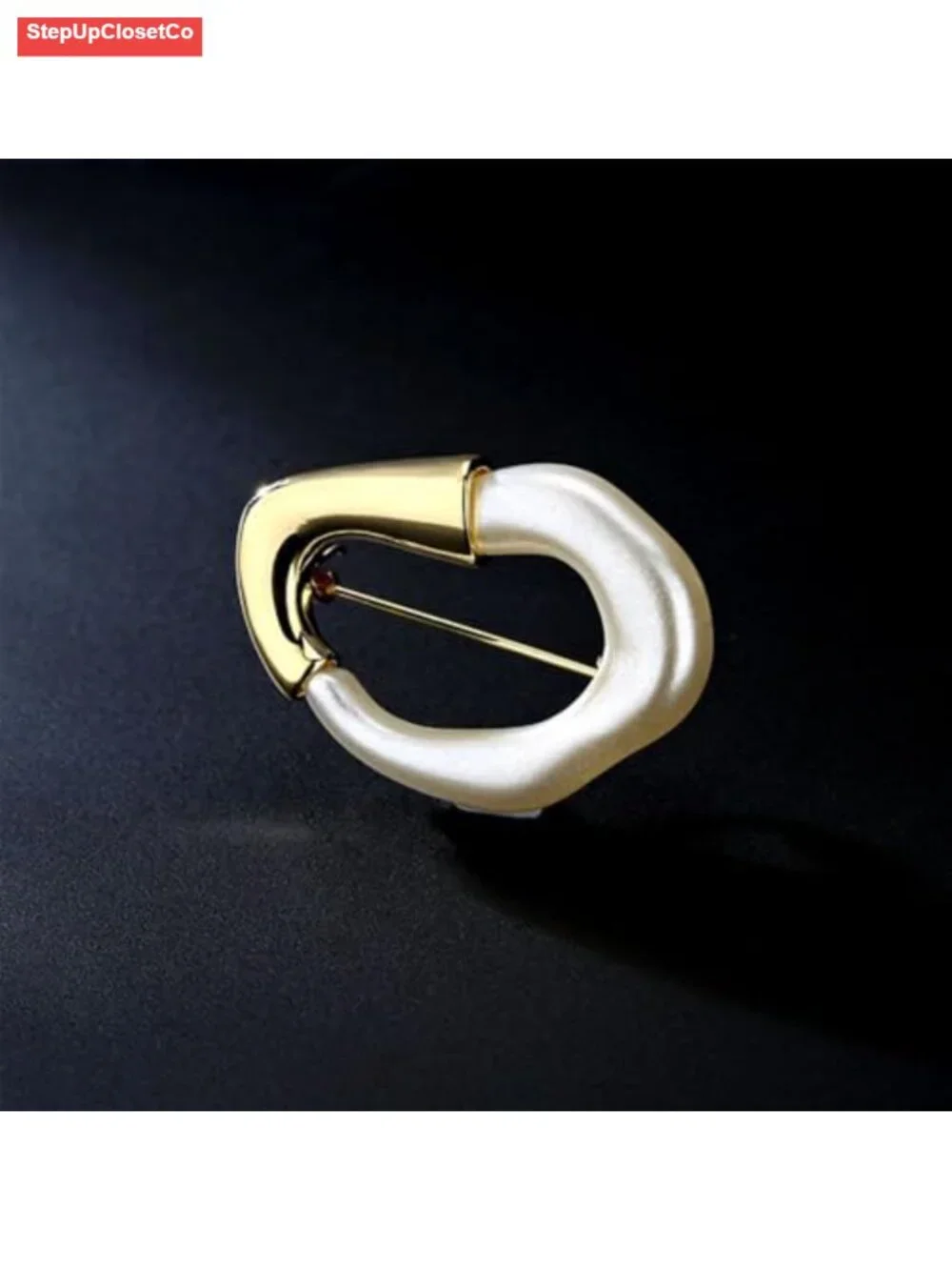 Irregular Geometric Brooch Pin Gold-Tone Plated Metal Statement Hollow Lapel